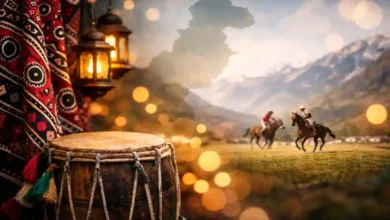 Collage-style Pakistan festival scene with ajrak textile, dhol drum, warm lanterns, Pakistan map silhouette, and polo riders in the mountains.